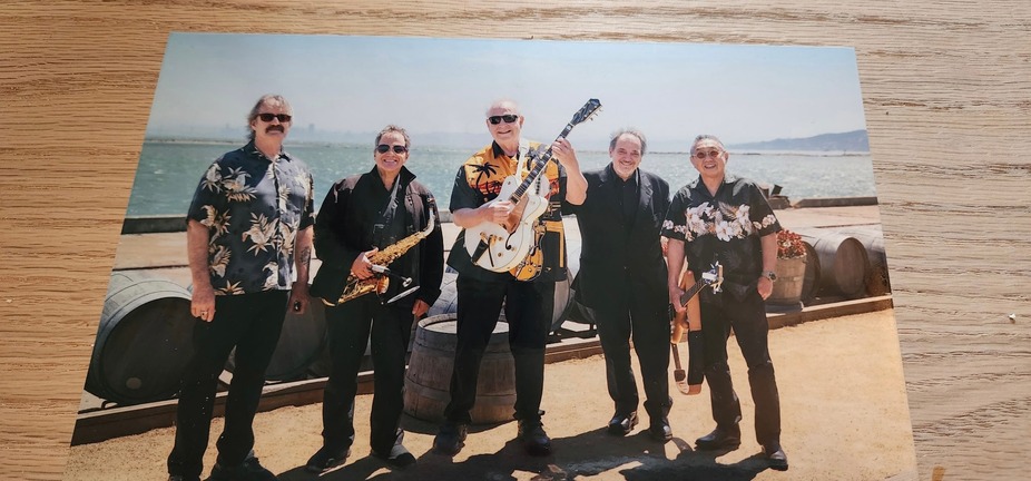 FULL HOUSE   LIVE!!!! event photo