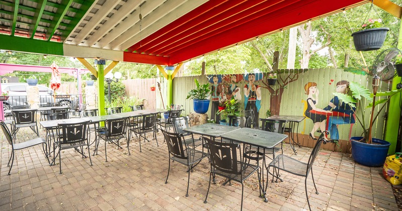 Exterior, seating place on covered patio