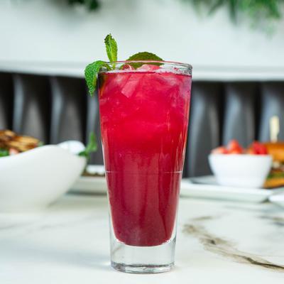 Strawberry Fizz cocktail, side view