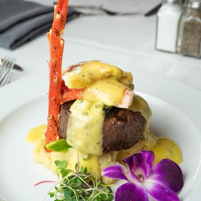 Prime filet, in sauce