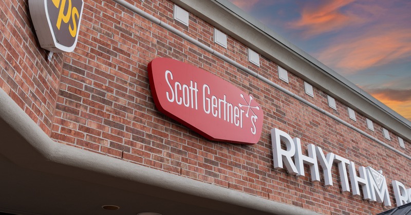 Exterior, front view to restaurnt sign
