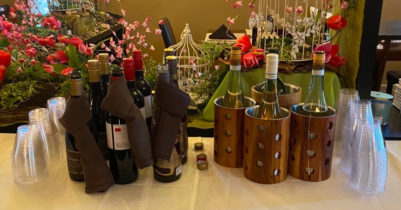 Dining area, tables ready for guests