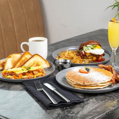 Served meals and drinks.