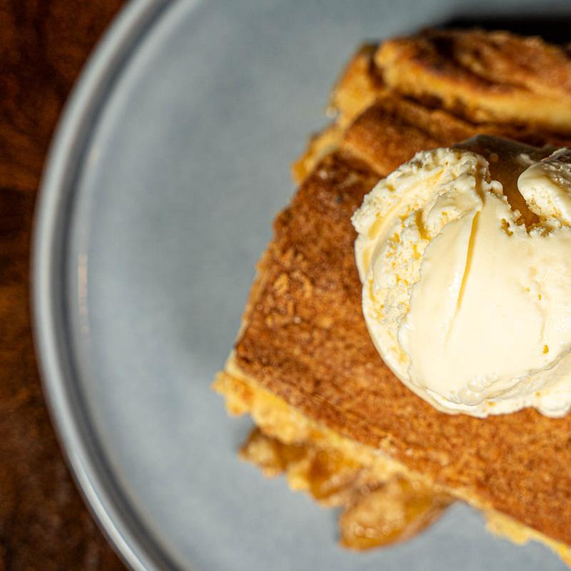 Dutch Oven Peach Cobbler photo