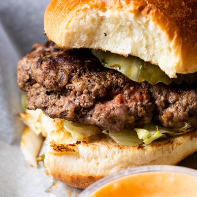 Grilled beef slider, closeup.