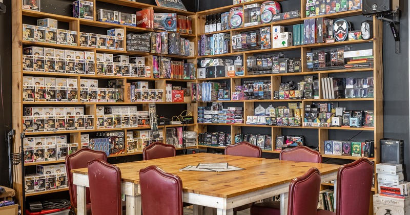 Diner table in the corner