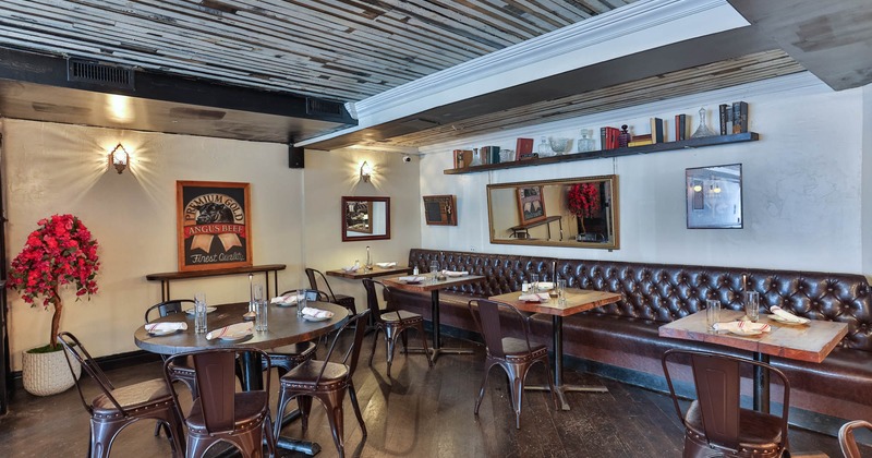 Interior, dining area waiting for the guests