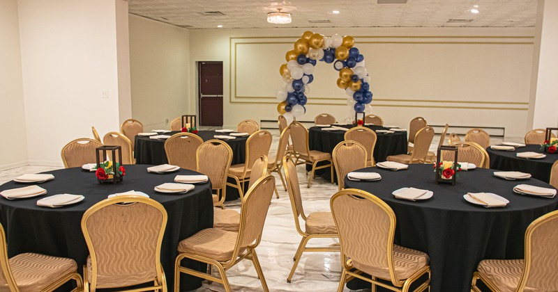 Diner area, tables, chairs