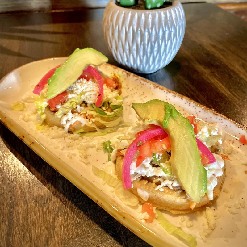 Sopes Mexicanos photo