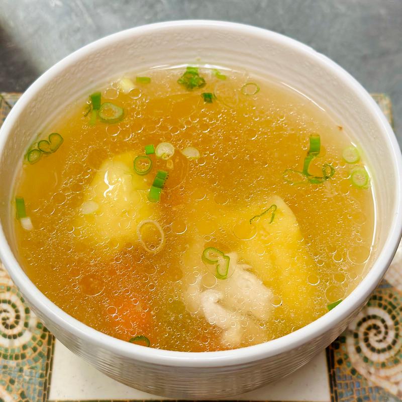 menu item 11 of 106, Wonton Soup