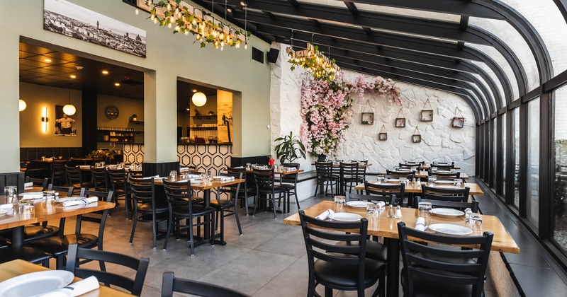 Interior, wide view, dining area