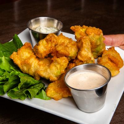 Tempura battered sliced fresh avocado, served with horseradish basil aioli and chipotle ranch.