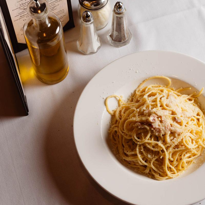 Spaghetti alla Carbonara photo