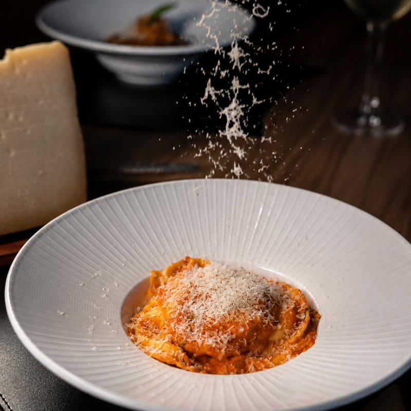 menu item 10 of 118, Velluto Ravioli