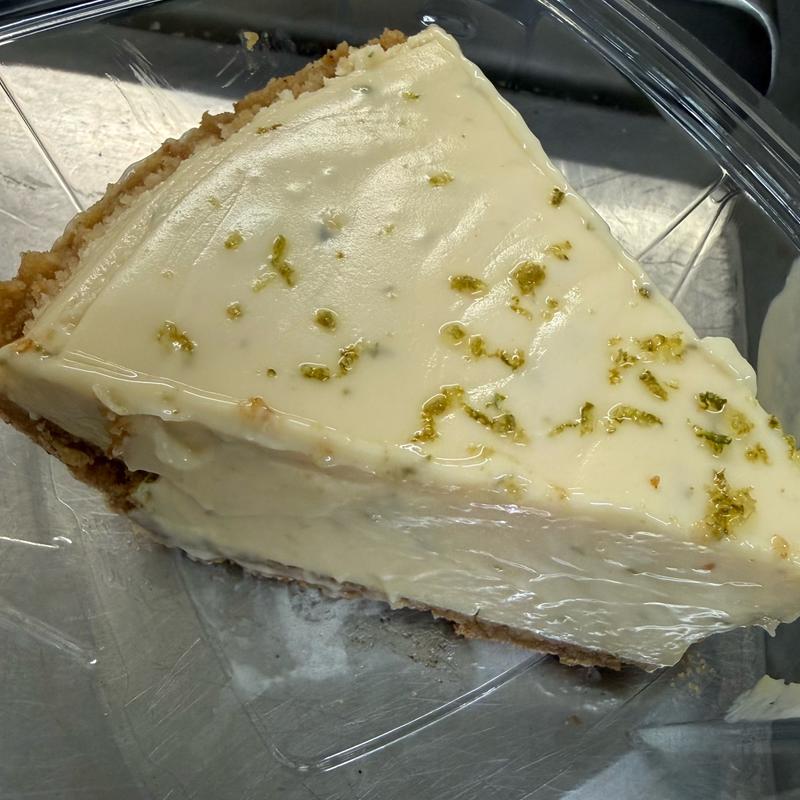 Deluxe Key Lime Pie photo