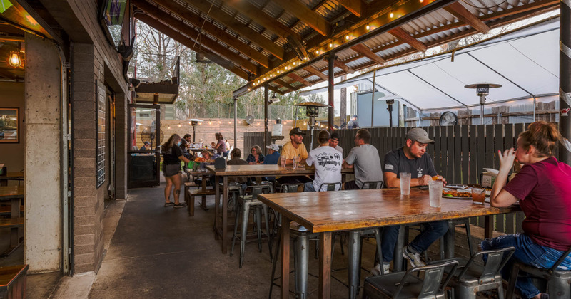 Exterior, tables full