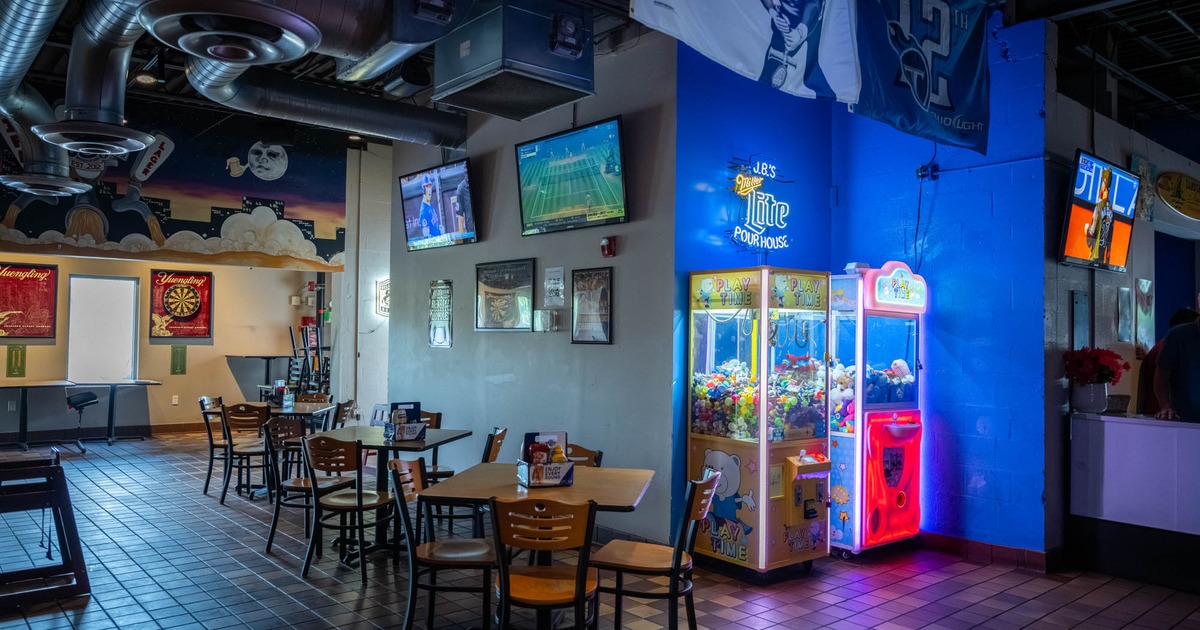 Interior, tables and chairs lined up