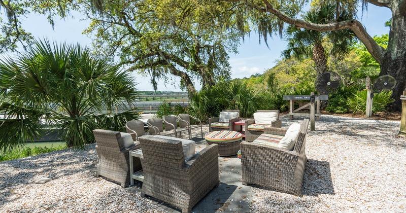 Beech garden, armchairs and tables