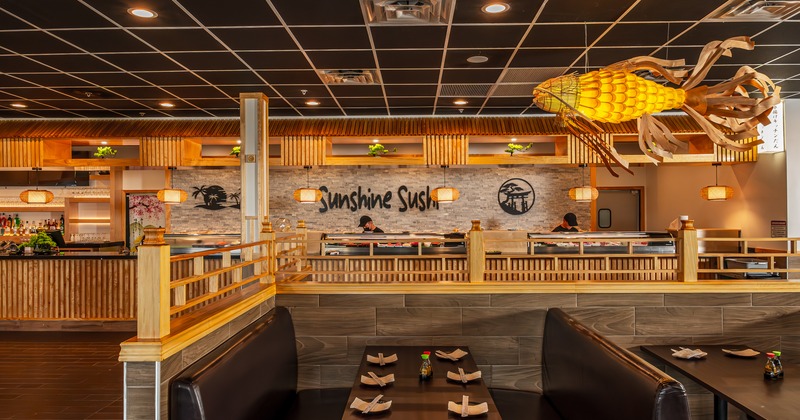 Diner table, food counter