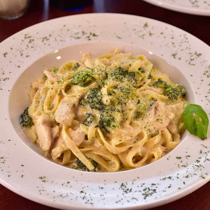 Chicken & Broccoli Alfredo photo