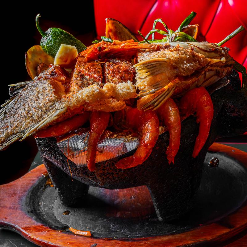 menu item 4 of 8, Molcajete