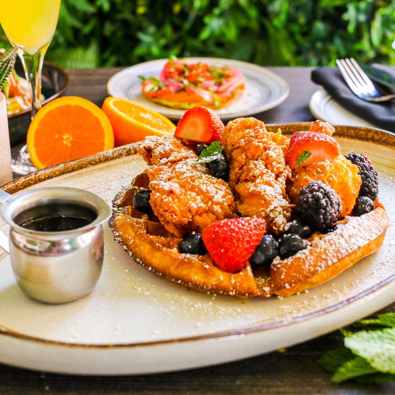 CHURRO WAFFLE & FRIED CHICKEN photo