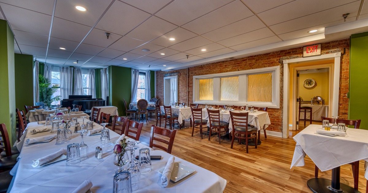 Interior, group dining space