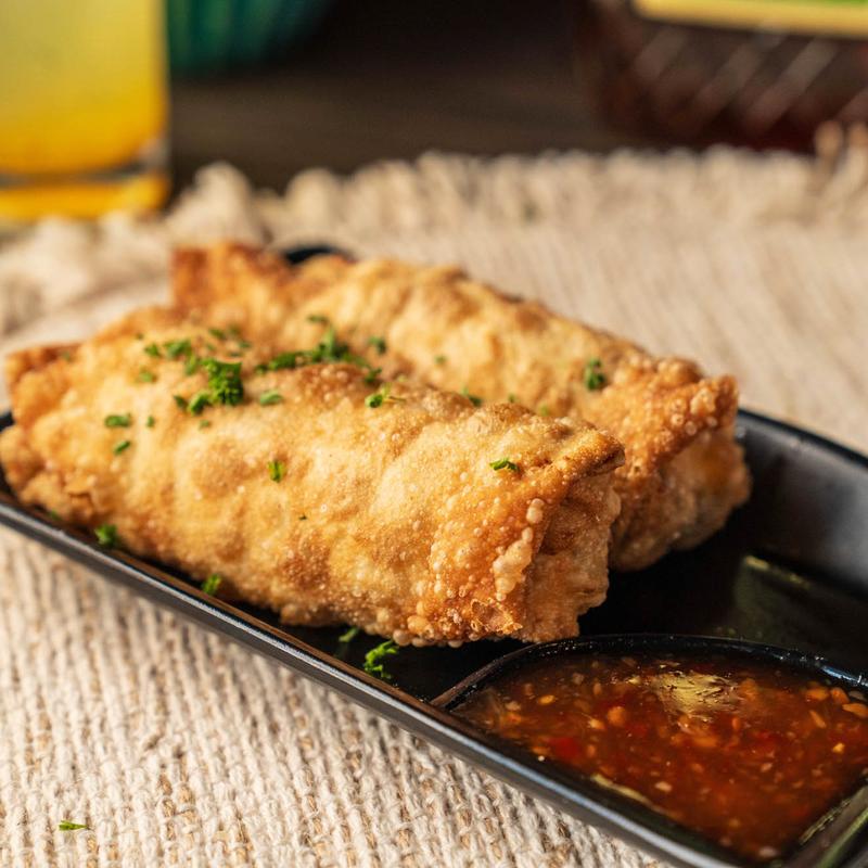 Crispy Salmon roll photo