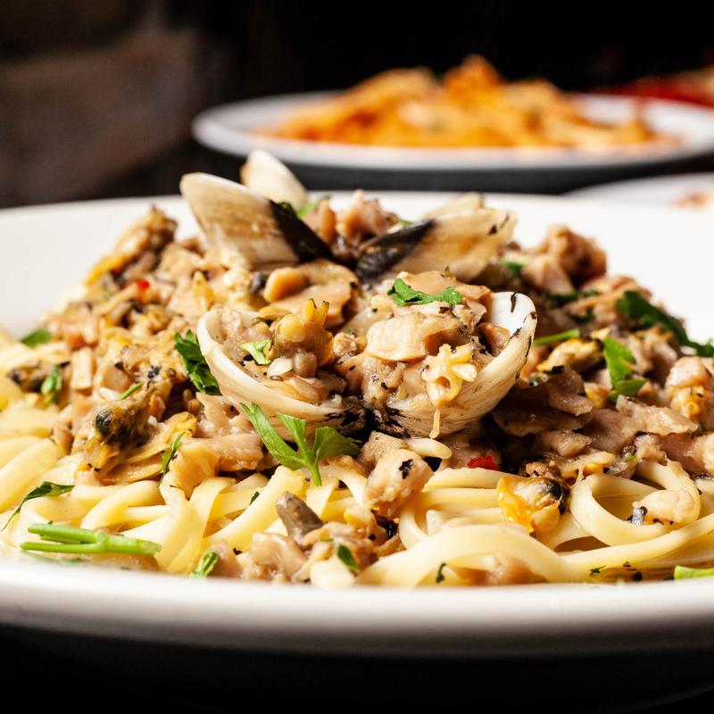 Linguine with Clams photo