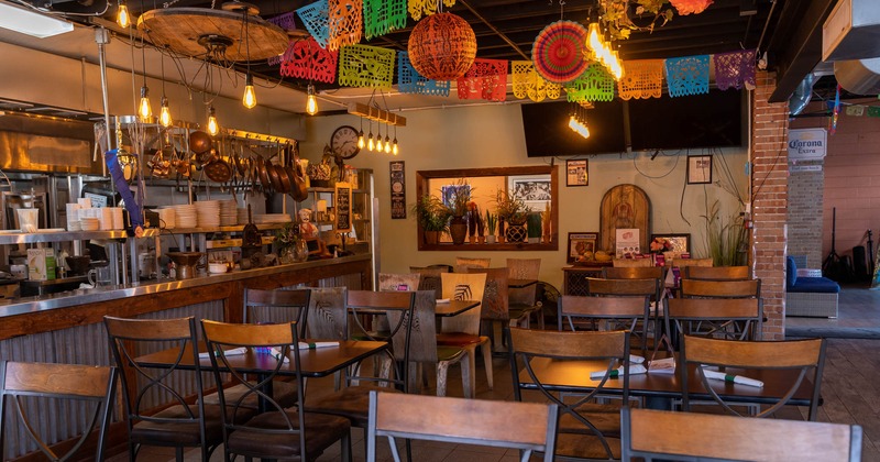 Interior, seating area with ceiling decoration