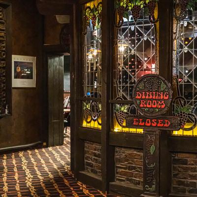 Entrance to dining room