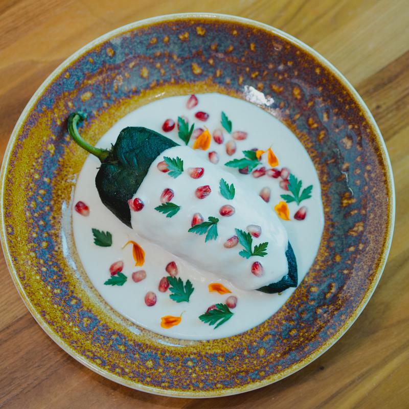 menu item 18 of 64, Chile en Nogada