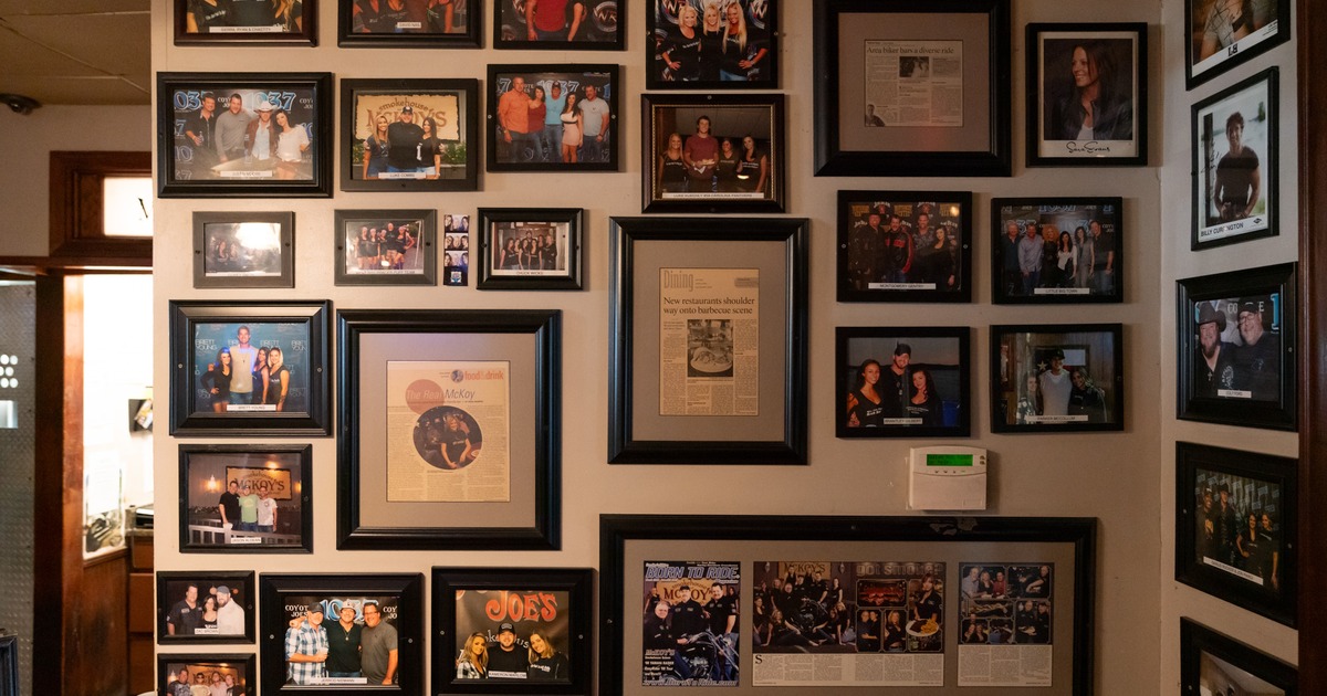 Wall with memory photos