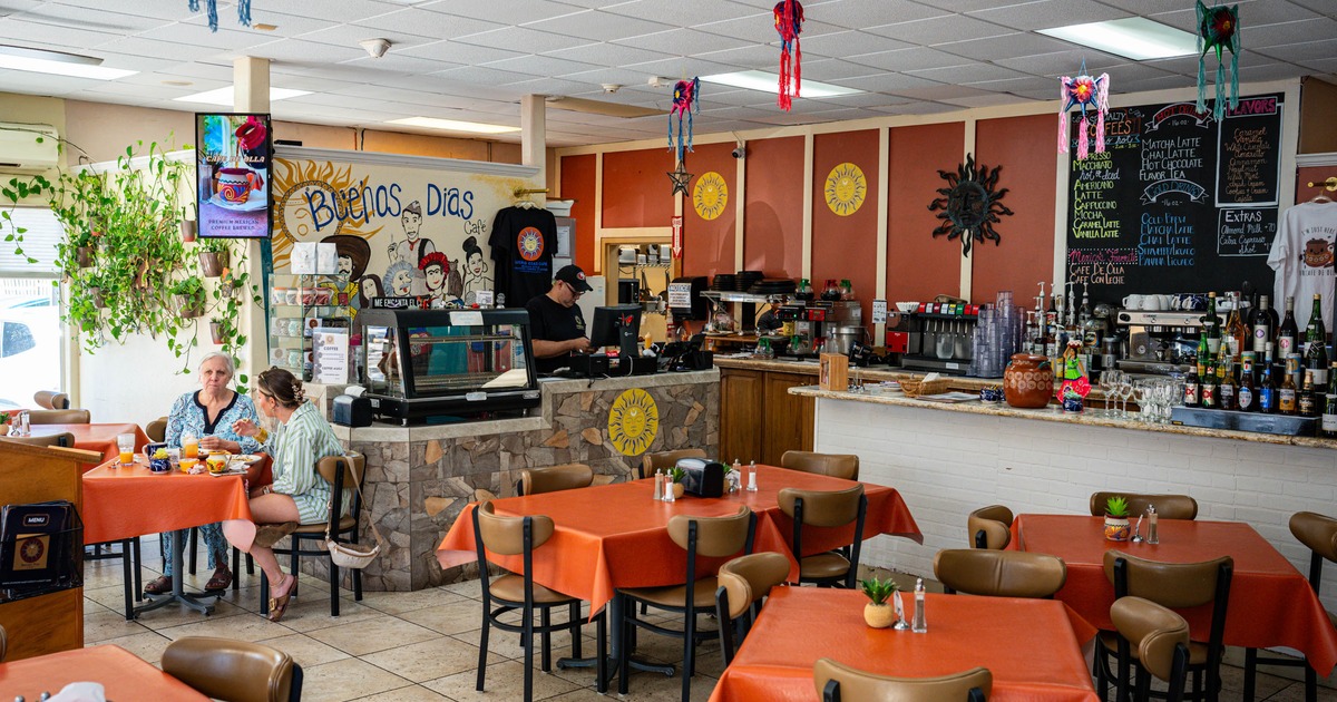 Interior, tables and chairs