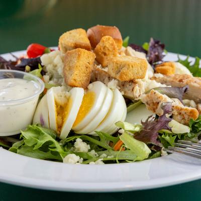 Chef's Salad With Chicken and a creamy dressing.