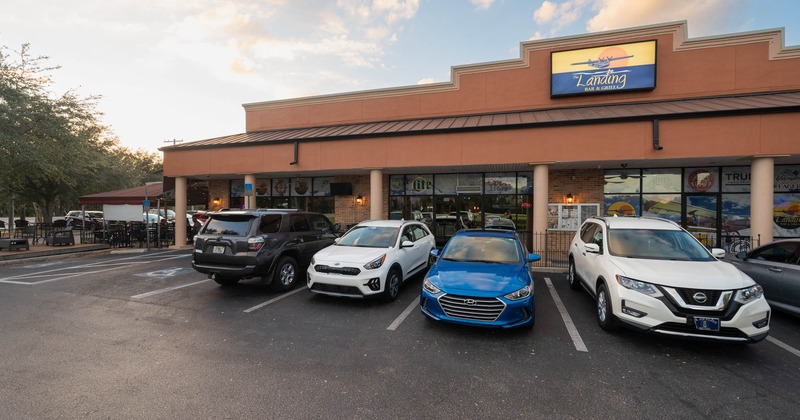 Exterior, restaurant parking lot