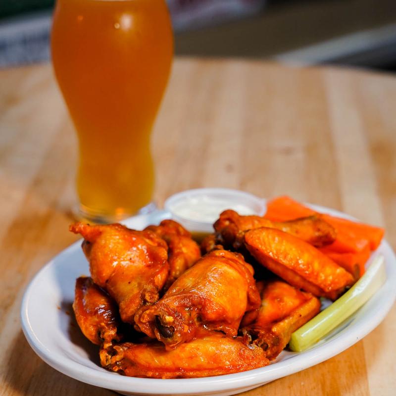 8 Chicken Wings (GF) photo