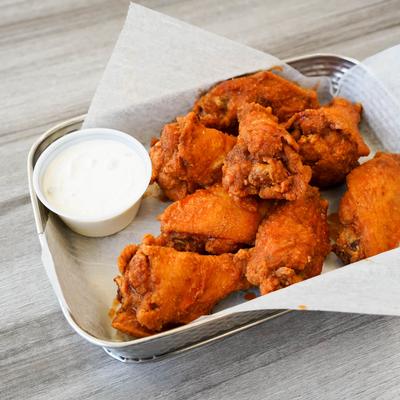 Buffalo wings and ranch.