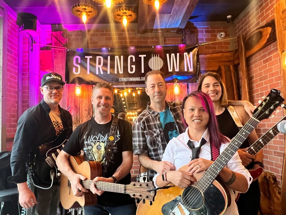 Stringtown Returns! event photo
