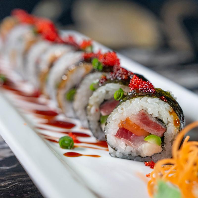 menu item 3 of 9, Mangosteen Roll*