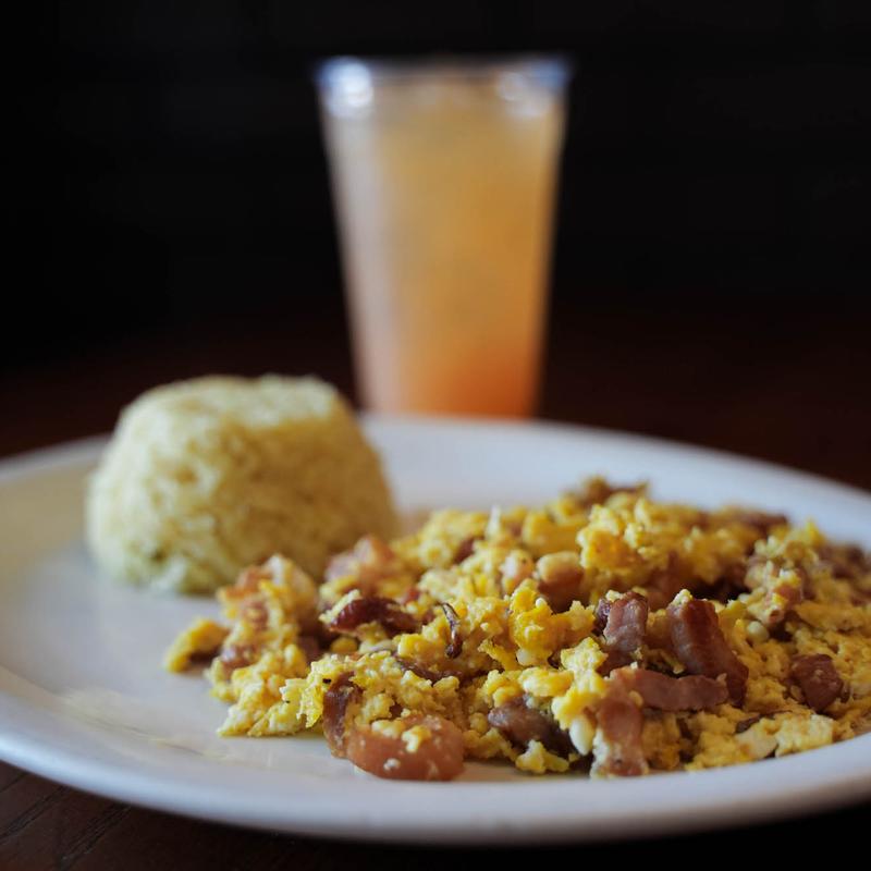 Huevos Con Tocino photo