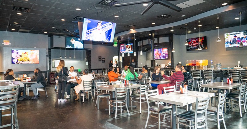 Wide view to the diner room