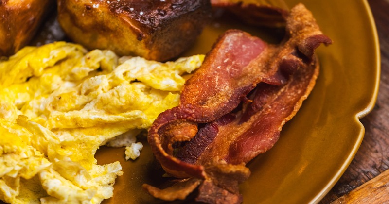 Hawaiian roll French toast plate, close up