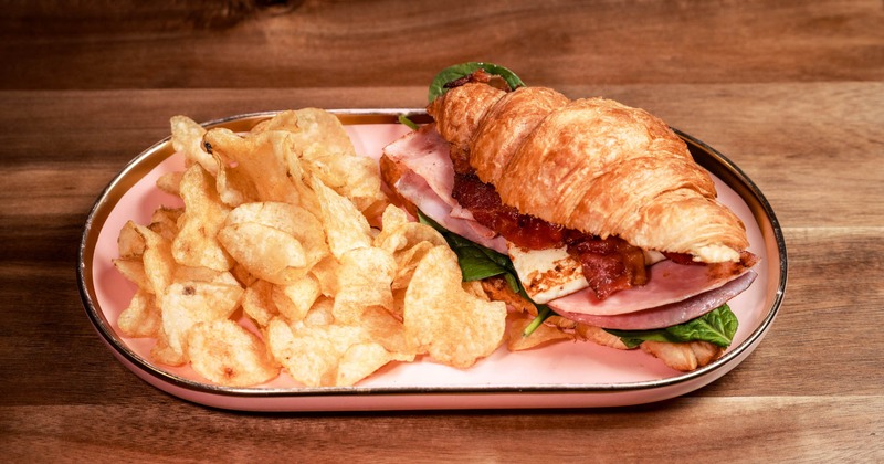 Ham Croissant, served with potato chips