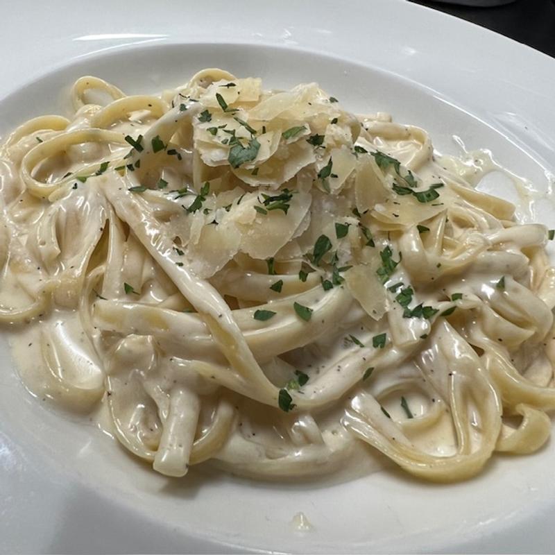 Fettuccine Alfredo photo