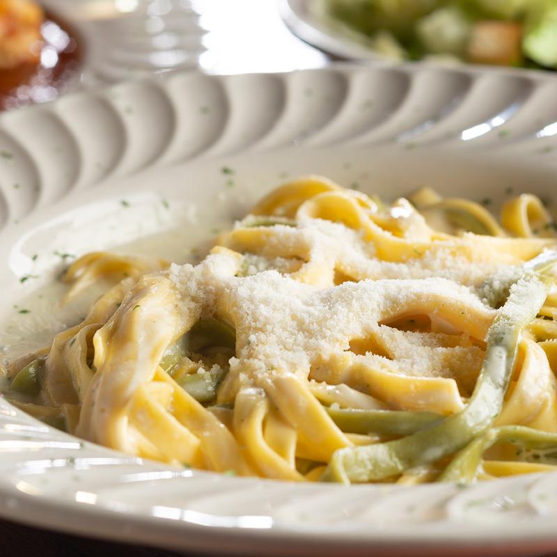 Chicken Fettuccine Alfredo photo