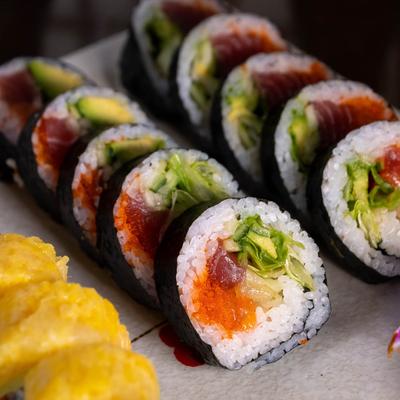 Hawaiian sunset and Irasai sushi rolls.