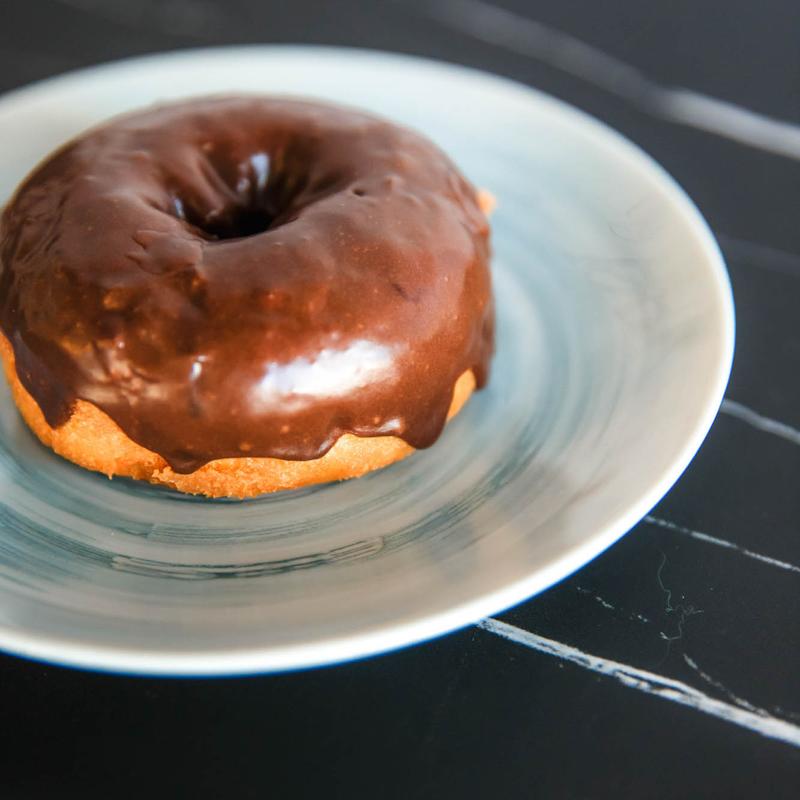 Vanilla Cake Choco Frosting photo