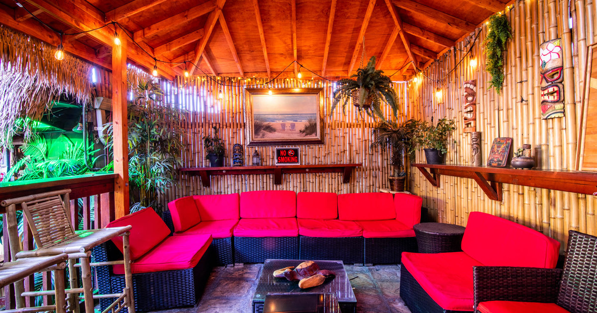 Exterior, decorated seating area