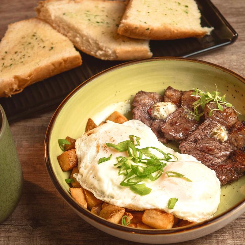 Steak & potatoes photo